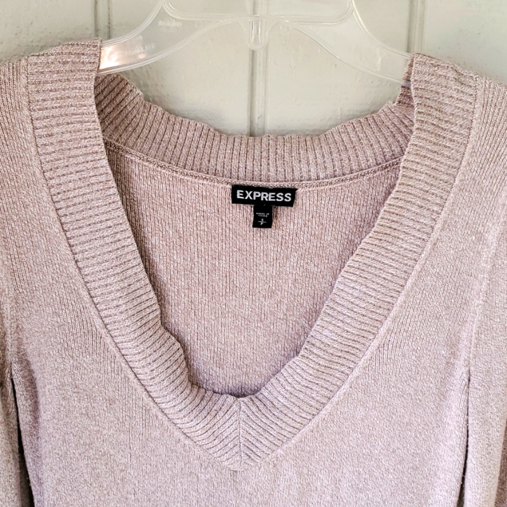 Express Sweater - Picture 2 of 7